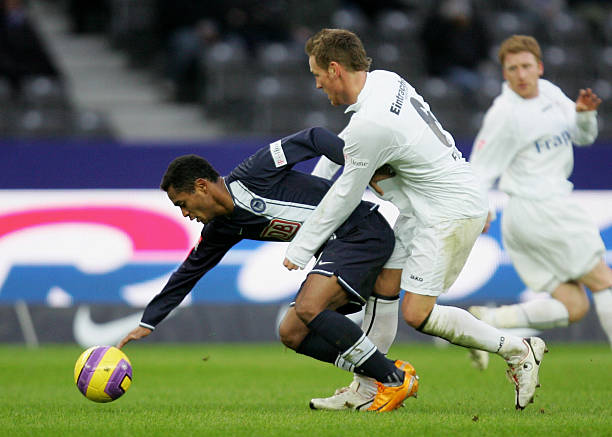 不仅是一座 不仅是一座