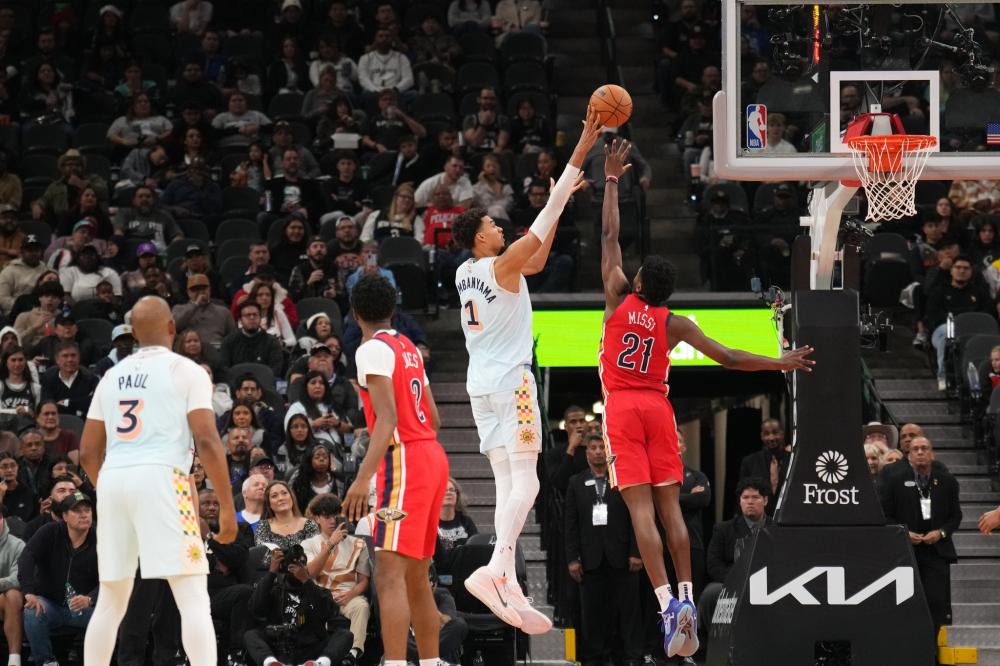 曼城利用其 曼城利用其