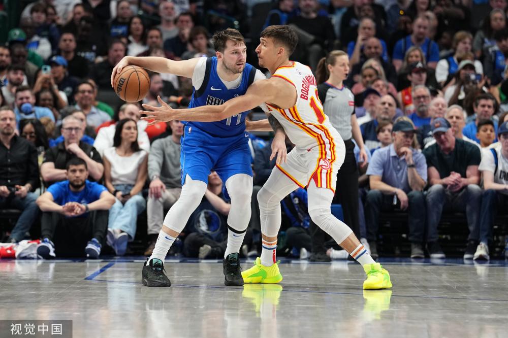 保持一致的 保持一致的